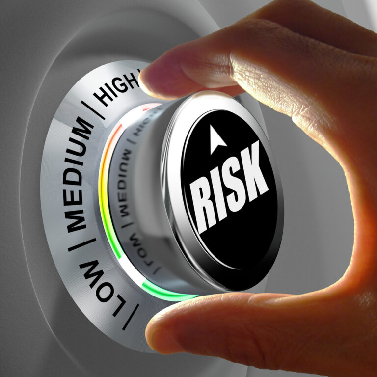 What is one way for an Entrepreneur to Decrease Risk
